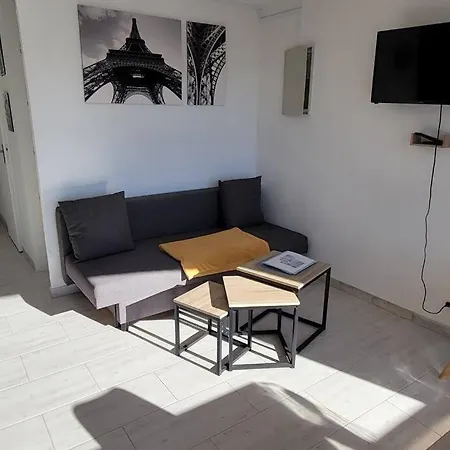 Nauticap, Joli T2 Renove, Piscine, Parking, 200m