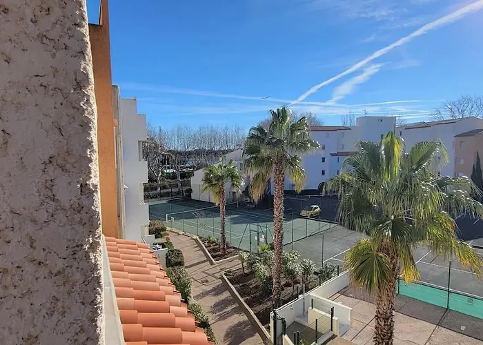 Nauticap, Joli T2 Renove, Piscine, Parking, 200m * Agde