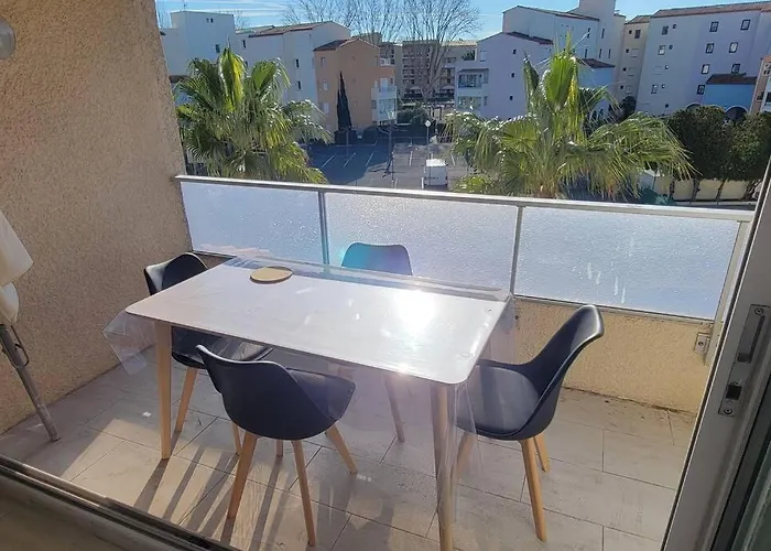 Nauticap, Joli T2 Renove, Piscine, Parking, 200m Διαμέρισμα *